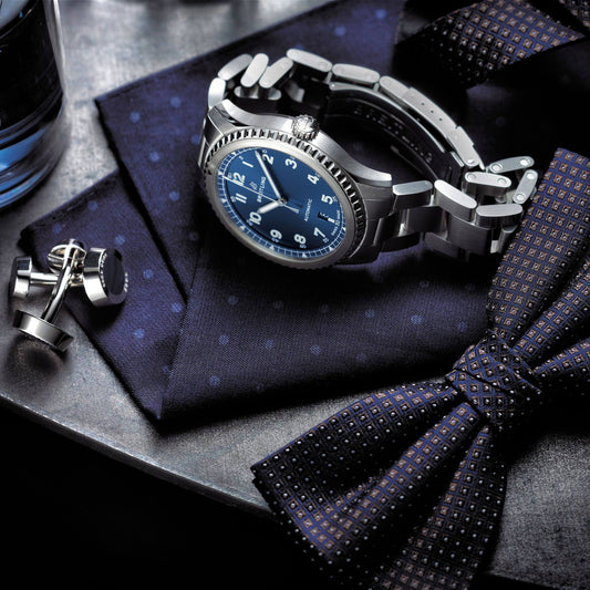 Breitling Navitimer 8 Automatic stainless steel watch with blue dial. luxury watch. A1731410