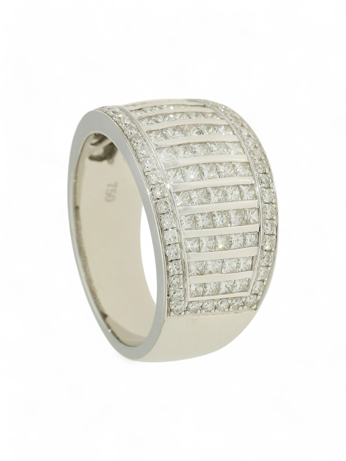 Diamond Cluster Ring 1.38ct Round Brilliant & Princess Cut in 18ct White Gold