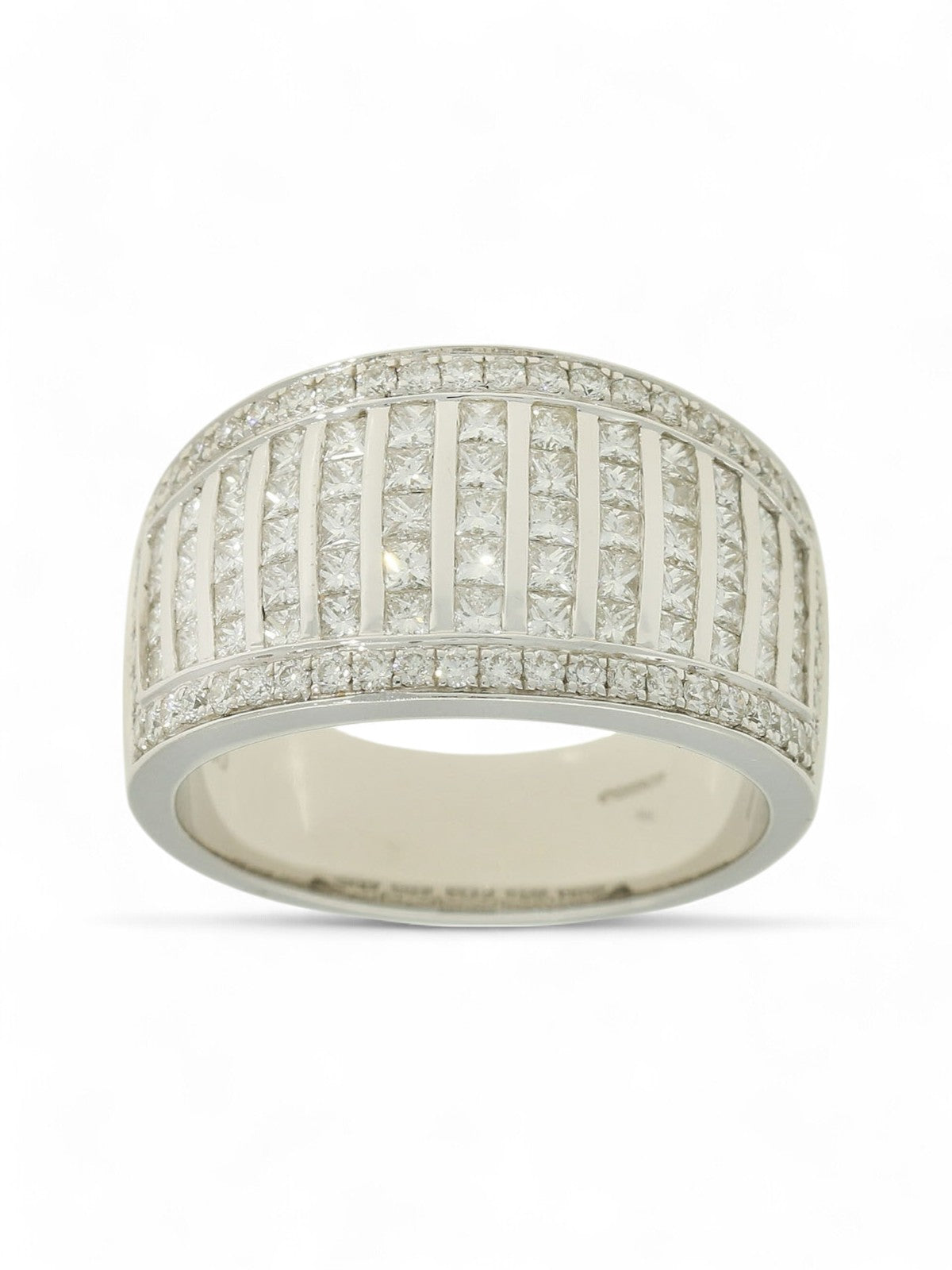 Diamond Cluster Ring 1.38ct Round Brilliant & Princess Cut in 18ct White Gold
