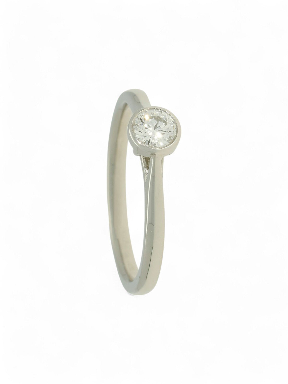 Diamond Solitaire Engagement Ring 0.25ct Round Brilliant Cut in Platinum
