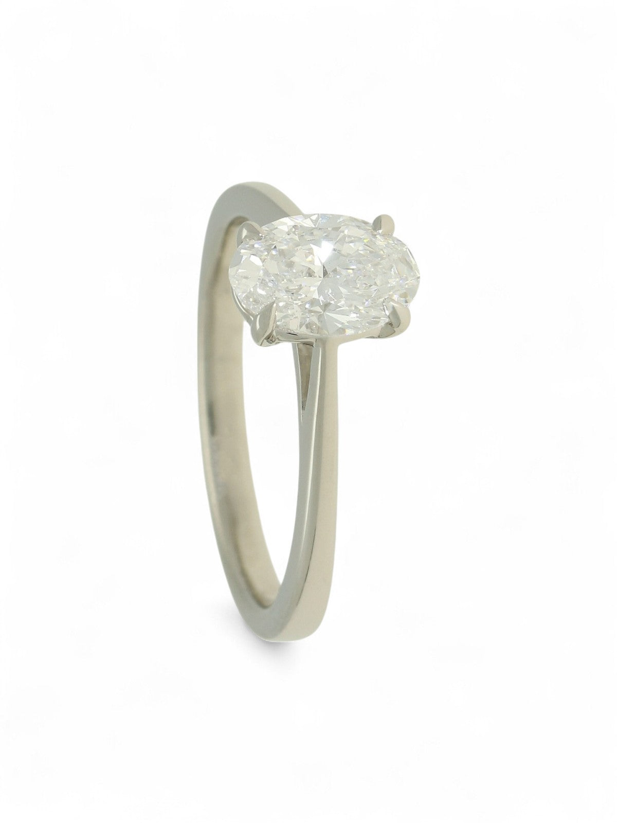 Lab Grown Diamond Solitaire Ring 1.00ct Oval Cut in Platinum