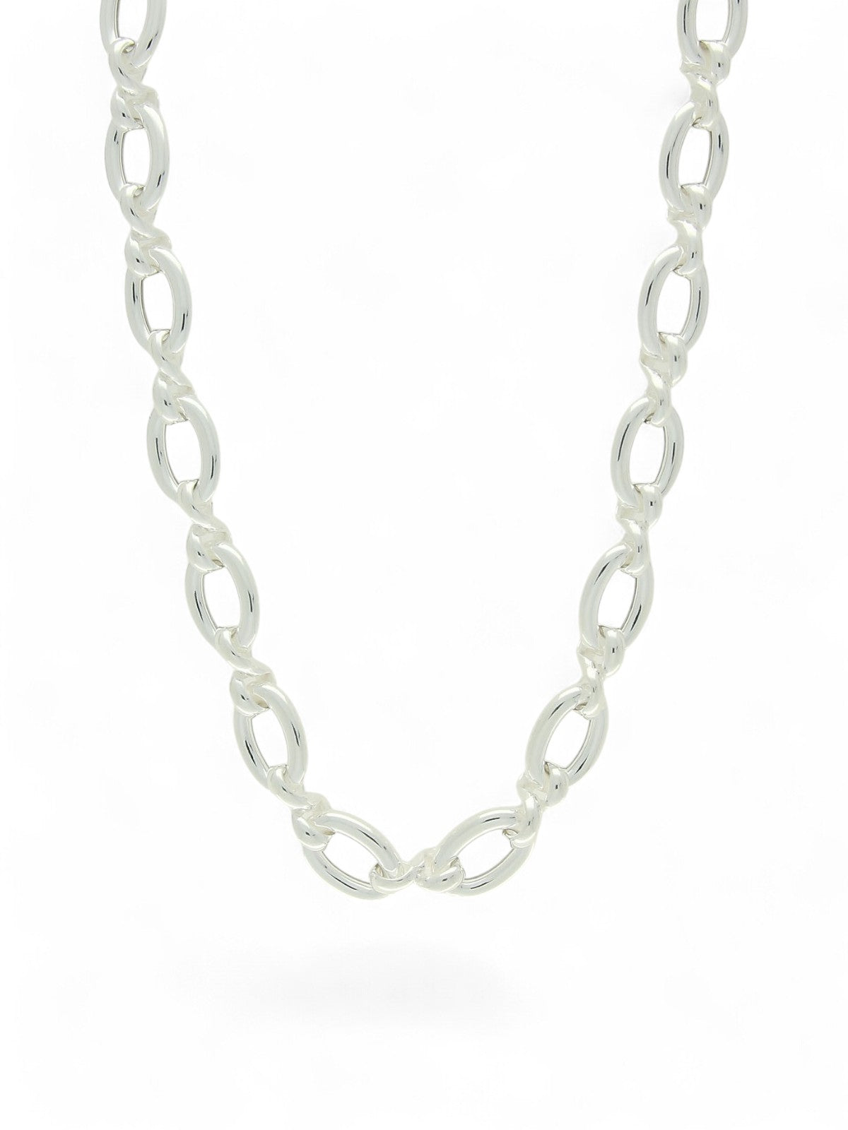 Open Oval & Figure of Eight Link Necklace in Silver