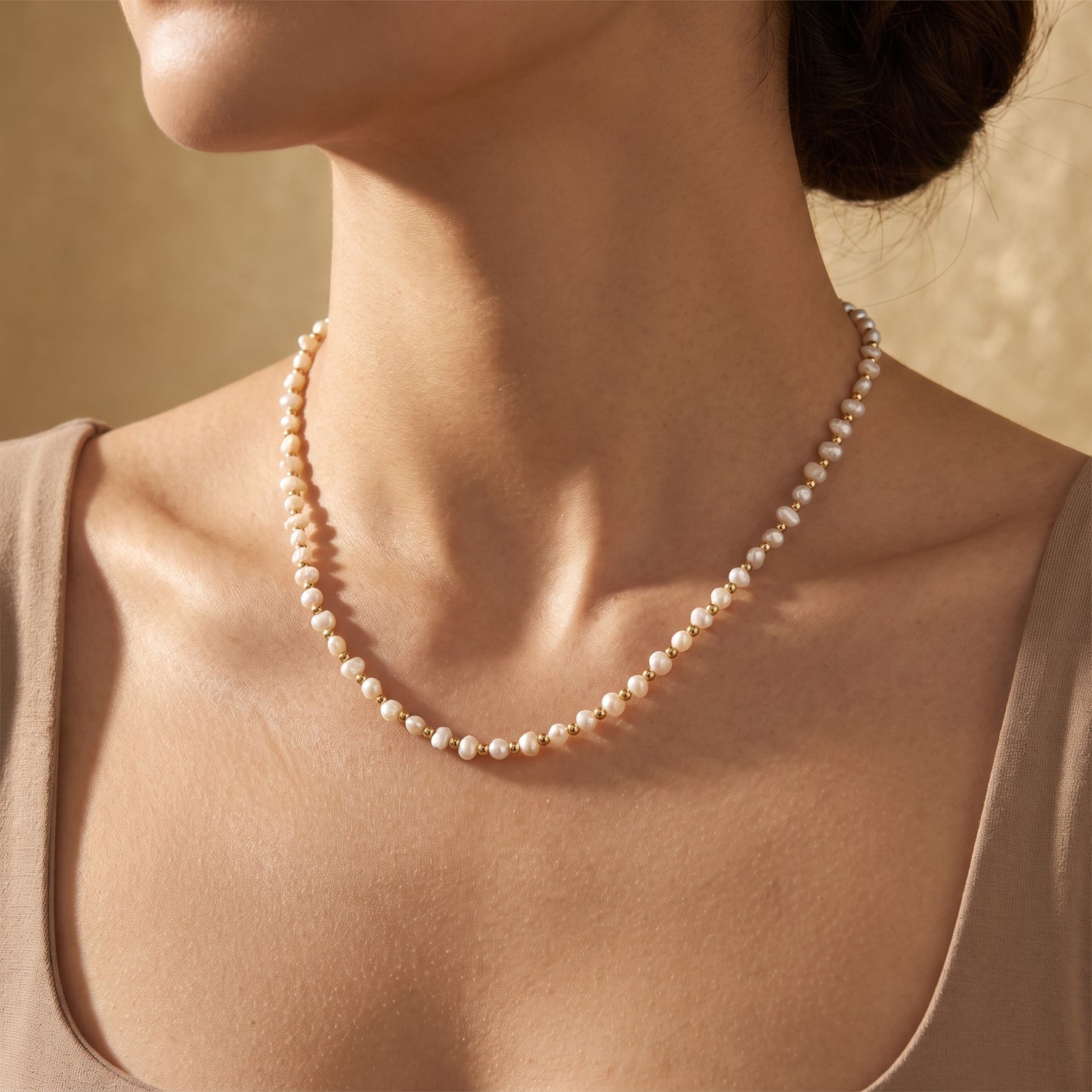 Pre-Owned 16" Single Row of Freshwater Pearls with Gold Beads