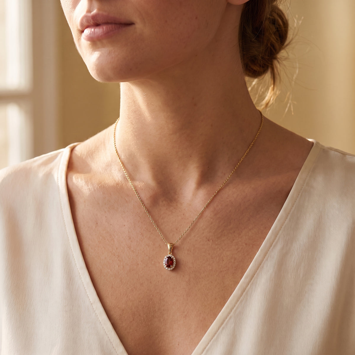 Pre-Owned Garnet & Diamond Cluster Pendant in 9ct Yellow Gold