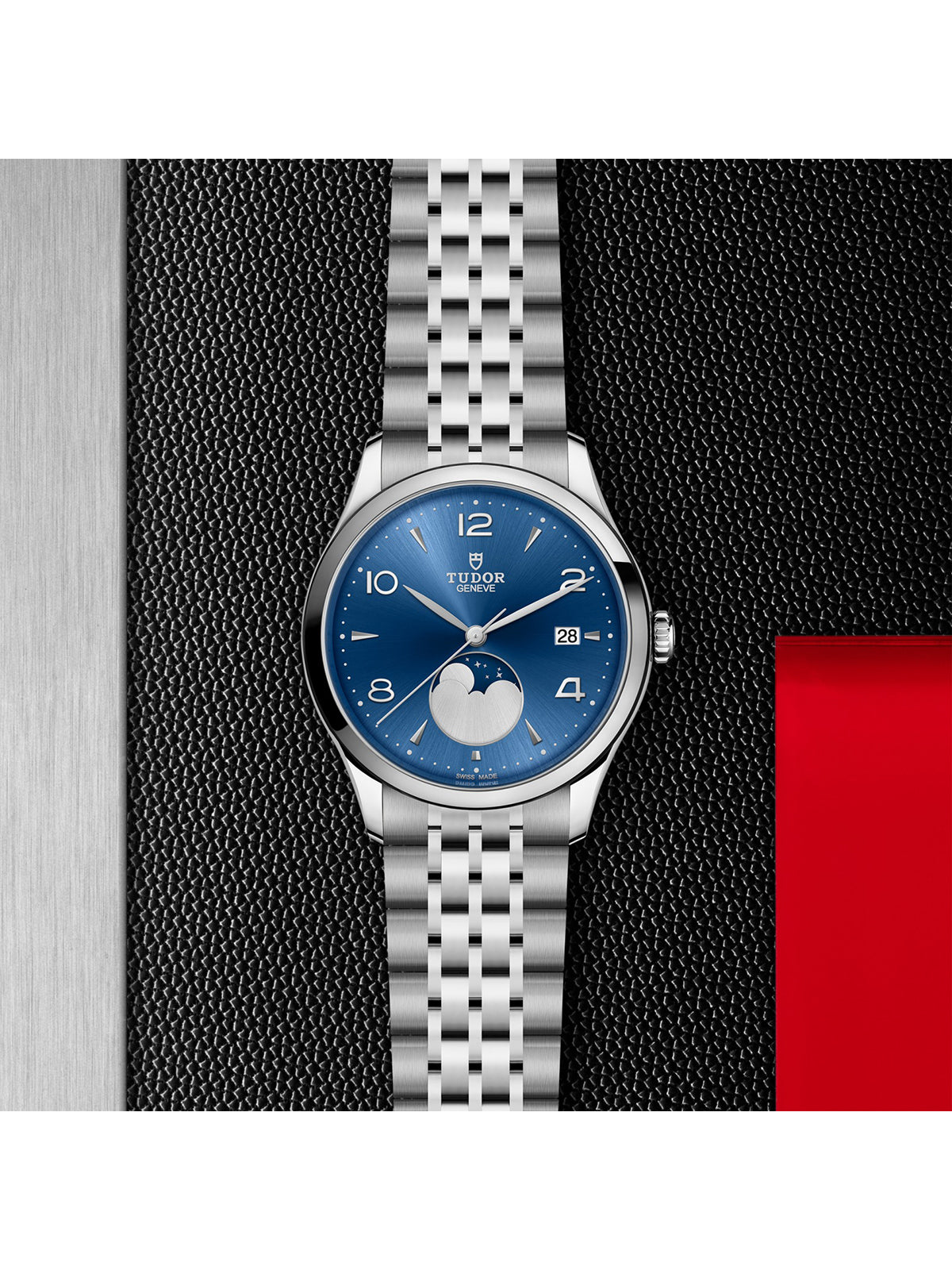 TUDOR 1926 Luna Watch M91560-0002