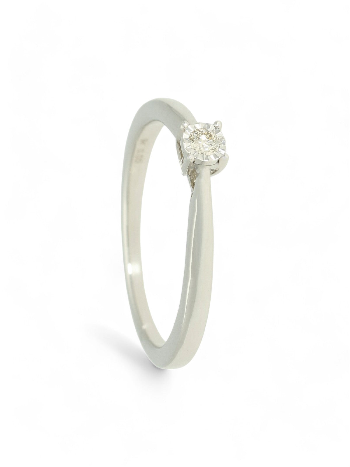 Diamond Solitaire Miracle Set Engagement Ring 0.05ct Round Brilliant Cut in 9ct White Gold