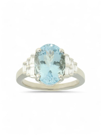 4.02ct Aquamarine Trefoil Cluster Ring with 0.41ct Diamonds in 18ct White Gold