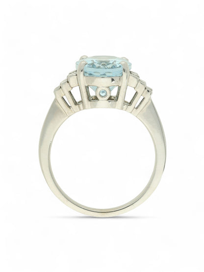 4.02ct Aquamarine Trefoil Cluster Ring with 0.41ct Diamonds in 18ct White Gold