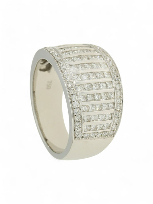 Diamond Cluster Ring 1.38ct Round Brilliant & Princess Cut in 18ct White Gold