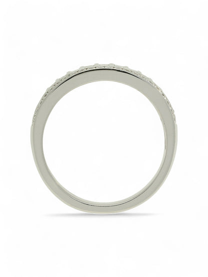 1.38ct Round Brilliant & Princess Cut Diamond Ring in 18ct White Gold