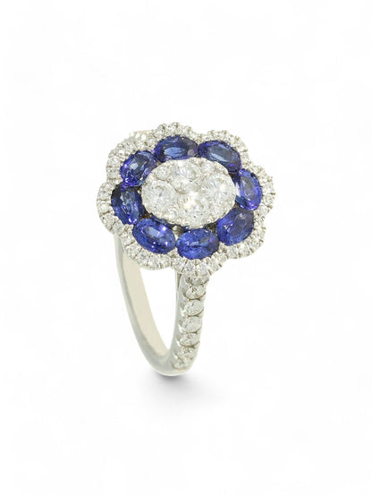 Sapphire & Diamond Cluster Ring with 1.04ct Oval Sapphires & 0.72ct Round Brilliant Diamonds in 18ct White Gold with Diamond Shoulders