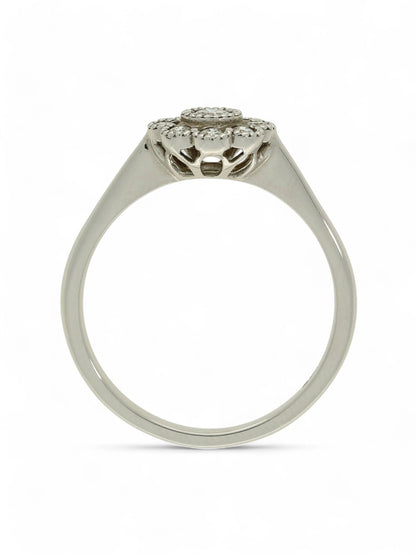 Diamond Cluster Ring 0.33ct Round Brilliant Cut in 9ct White Gold