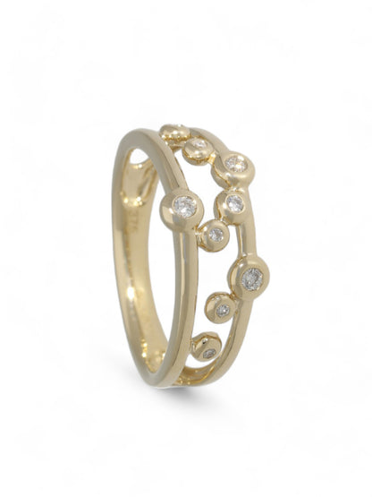 Diamond Cluster Ring 0.11ct Round Brilliant Cut in 9ct Yellow Gold
