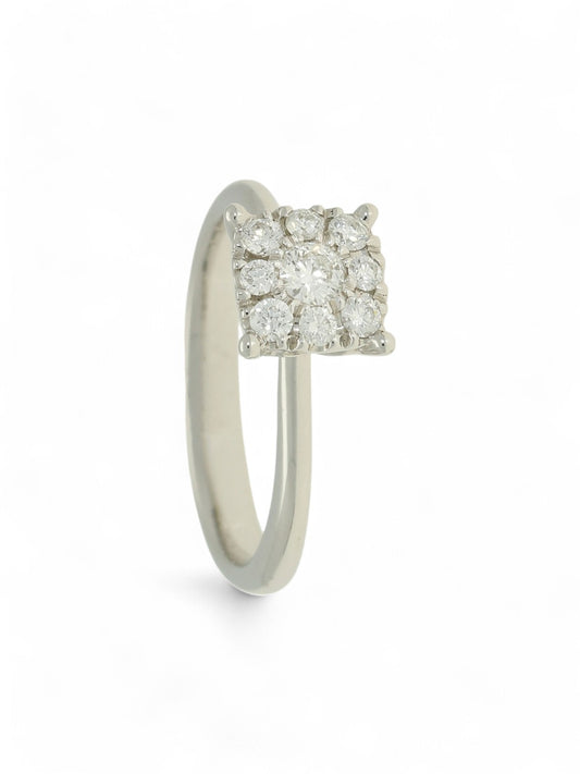 Diamond Cluster Ring 0.36ct Round Brilliant Cut in 18ct White Gold
