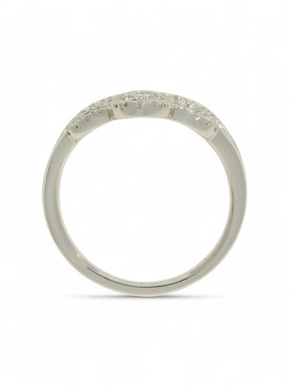 Diamond Floral Ring Round Brilliant Cut in 18ct White Gold