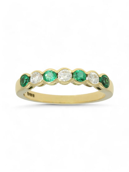 0.40ct Round Brilliant Cut Emerald & 0.28ct Round Brilliant Cut Diamond Half Eternity Ring Round Brilliant Cut in 18ct Yellow Gold