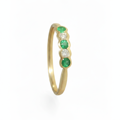 Emerald and Diamond 5 Stone Ring in 9ct Yellow Gold
