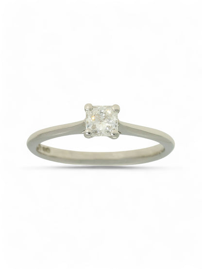 Diamond Solitaire Engagement Ring 0.40ct Princess Cut in Platinum