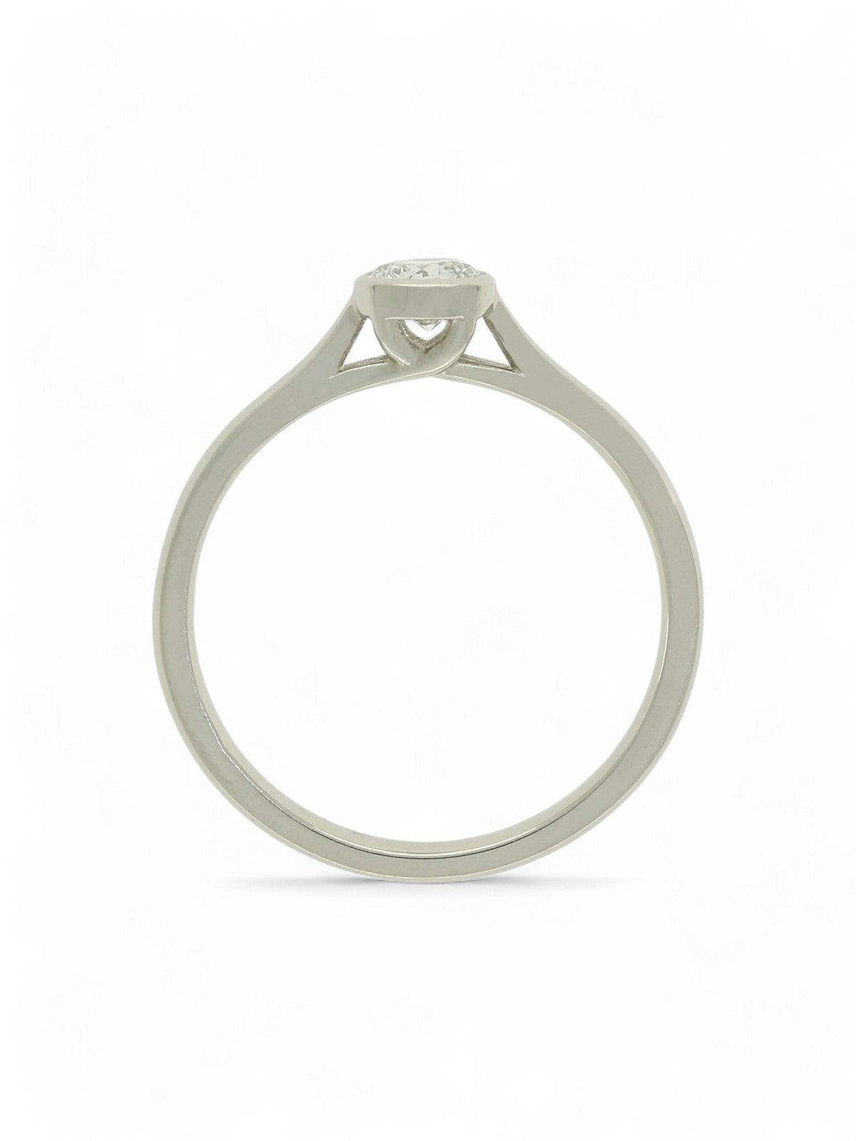 Diamond Solitaire Engagement Ring 0.25ct Round Brilliant Cut in Platinum