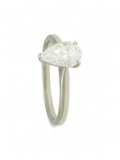 Lab Grown Diamond Solitaire Ring 1.00ct Pear Cut in Platinum