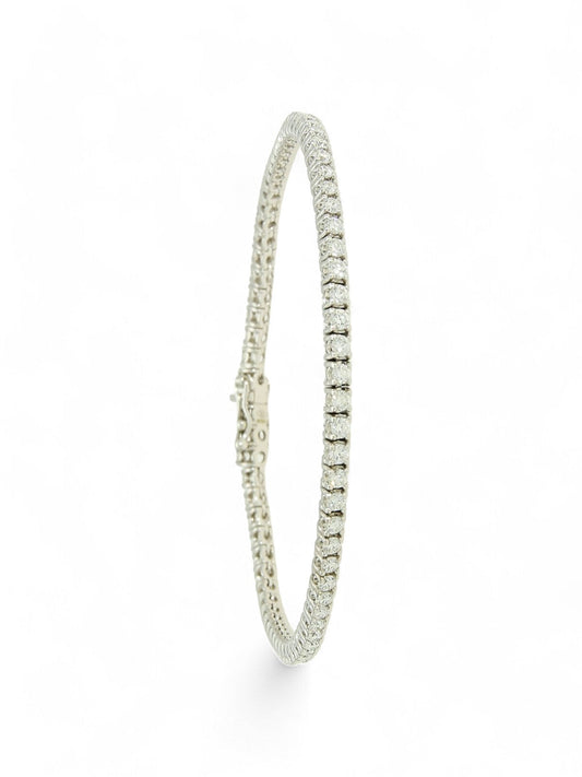 Lab Grown Diamond Bracelet 2.40ct Brilliant Cut in 9ct White Gold