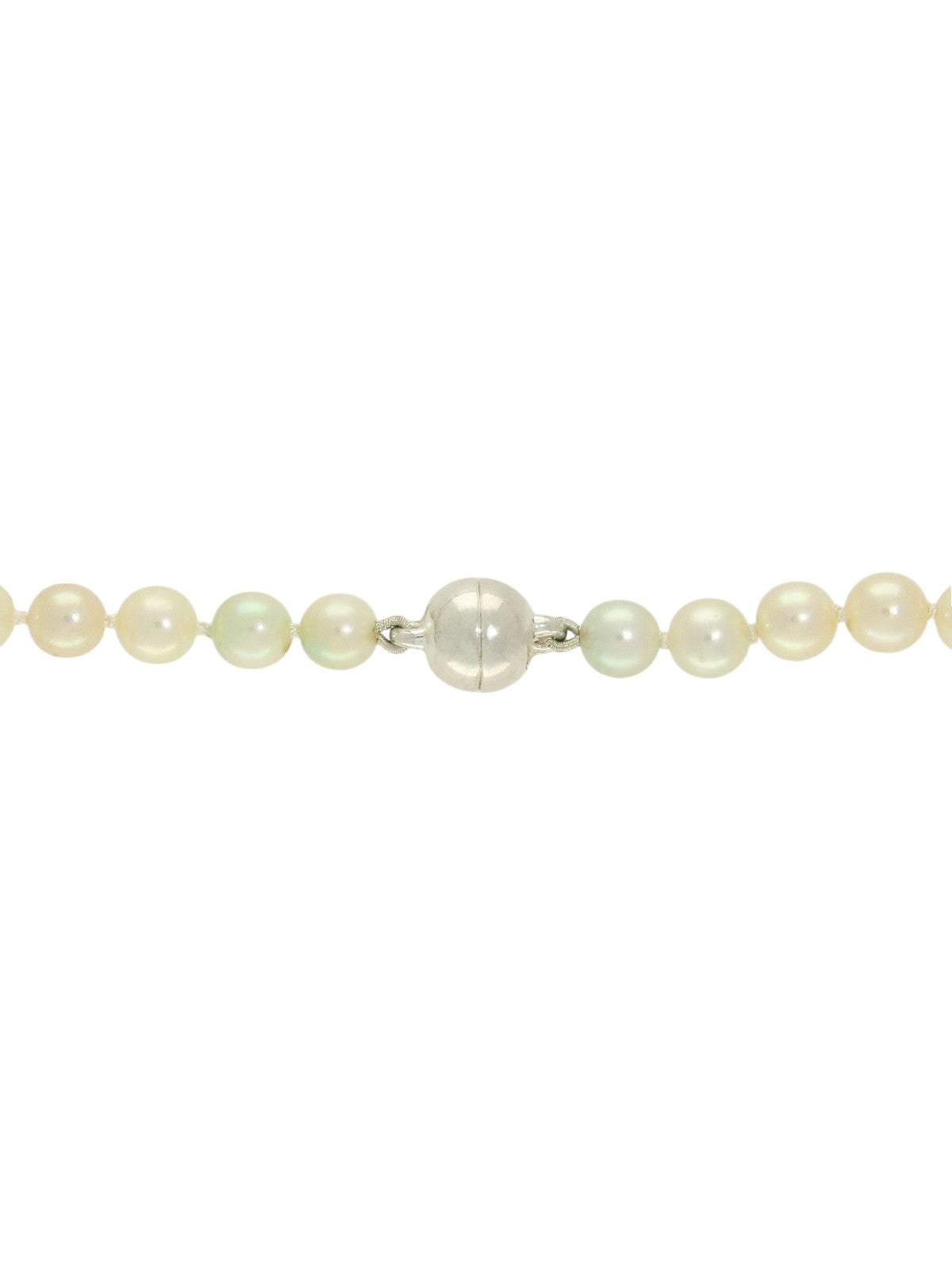 Pre Owned Cultured Pearl Single Row Necklace with Silver Magnetic Clasp