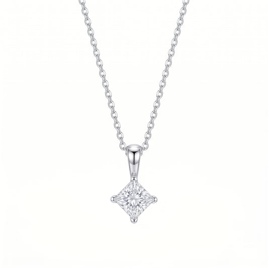 Pre-Owned Princess Cut Diamond Solitaire Pendant in 18ct White Gold