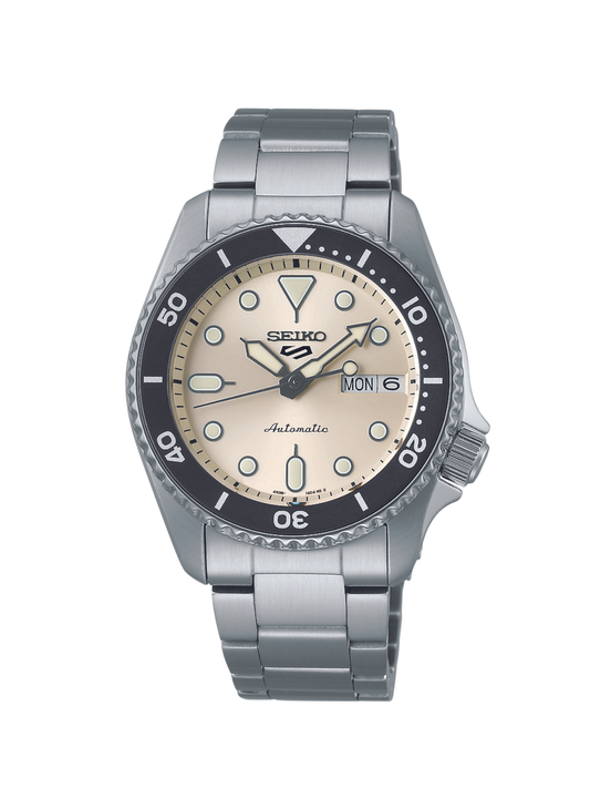 Seiko 5 Sports SKX 'Midi' Mono Watch SRPK31K1