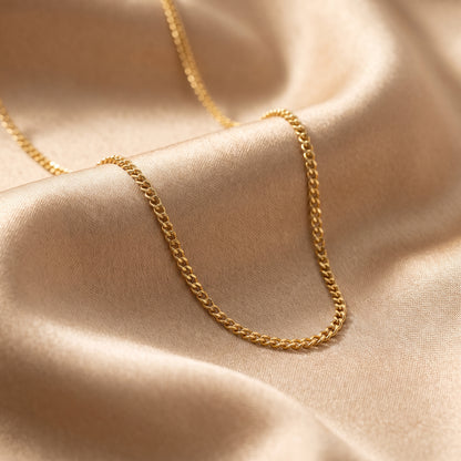 Pre-Owned 18" Filed Close Curb Chain with Bolt Ring Clasp in 18ct Yellow Gold