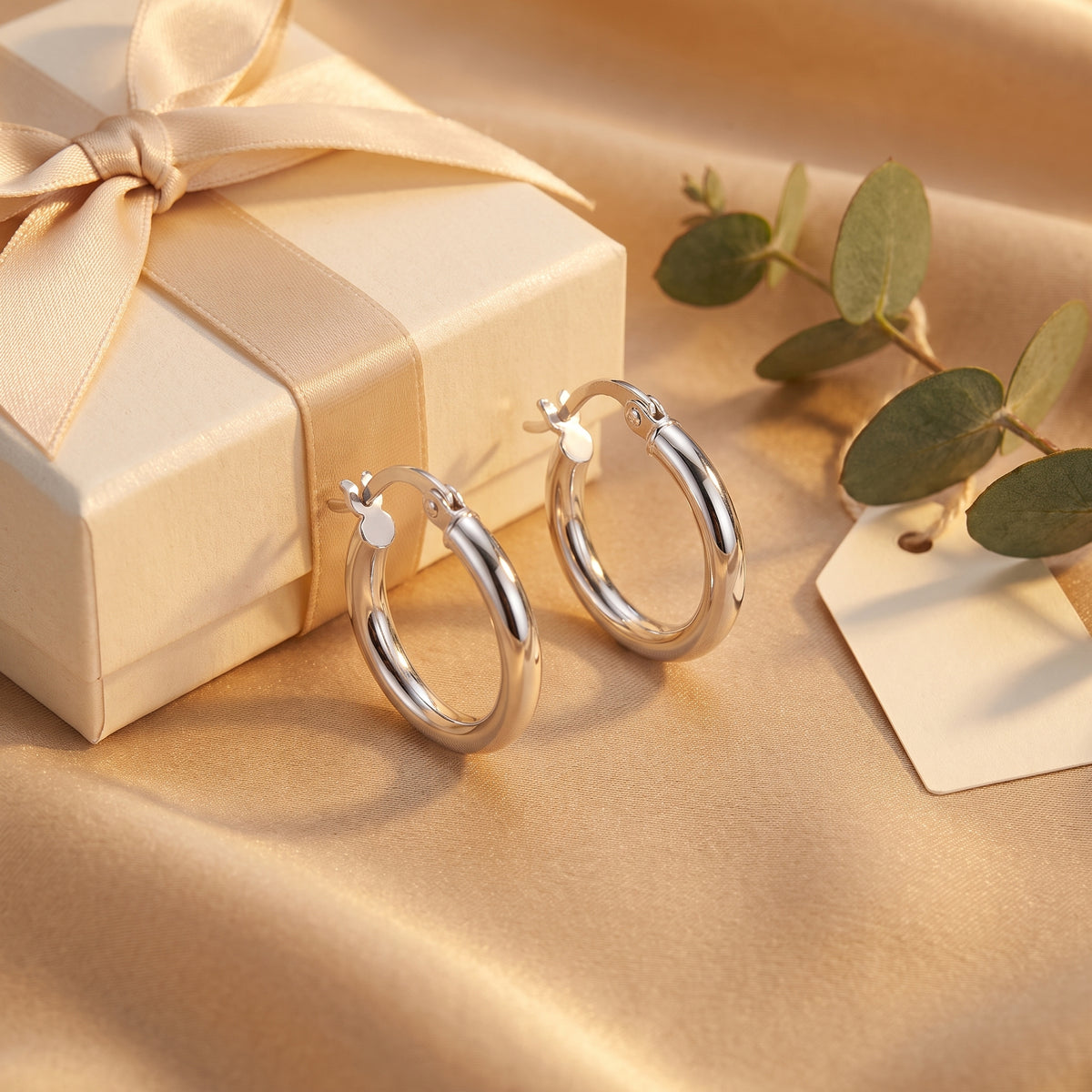 9ct White Gold Hoop Earrings 14mm