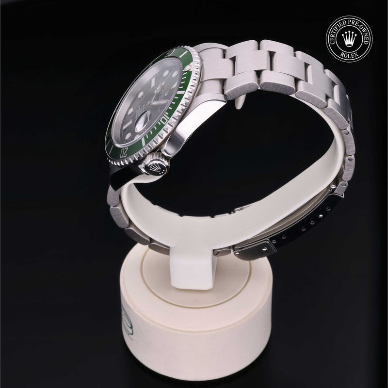 Rolex Certified Pre-Owned Submariner Date M16610LV-0002Submariner Date