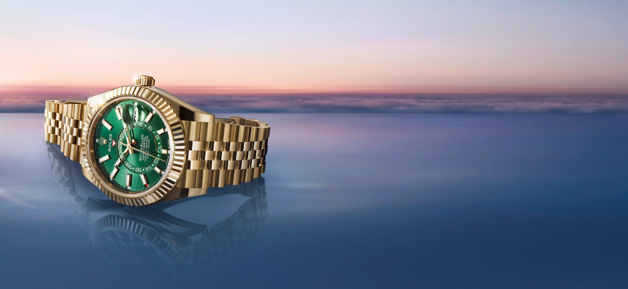 Sky-Dweller Image