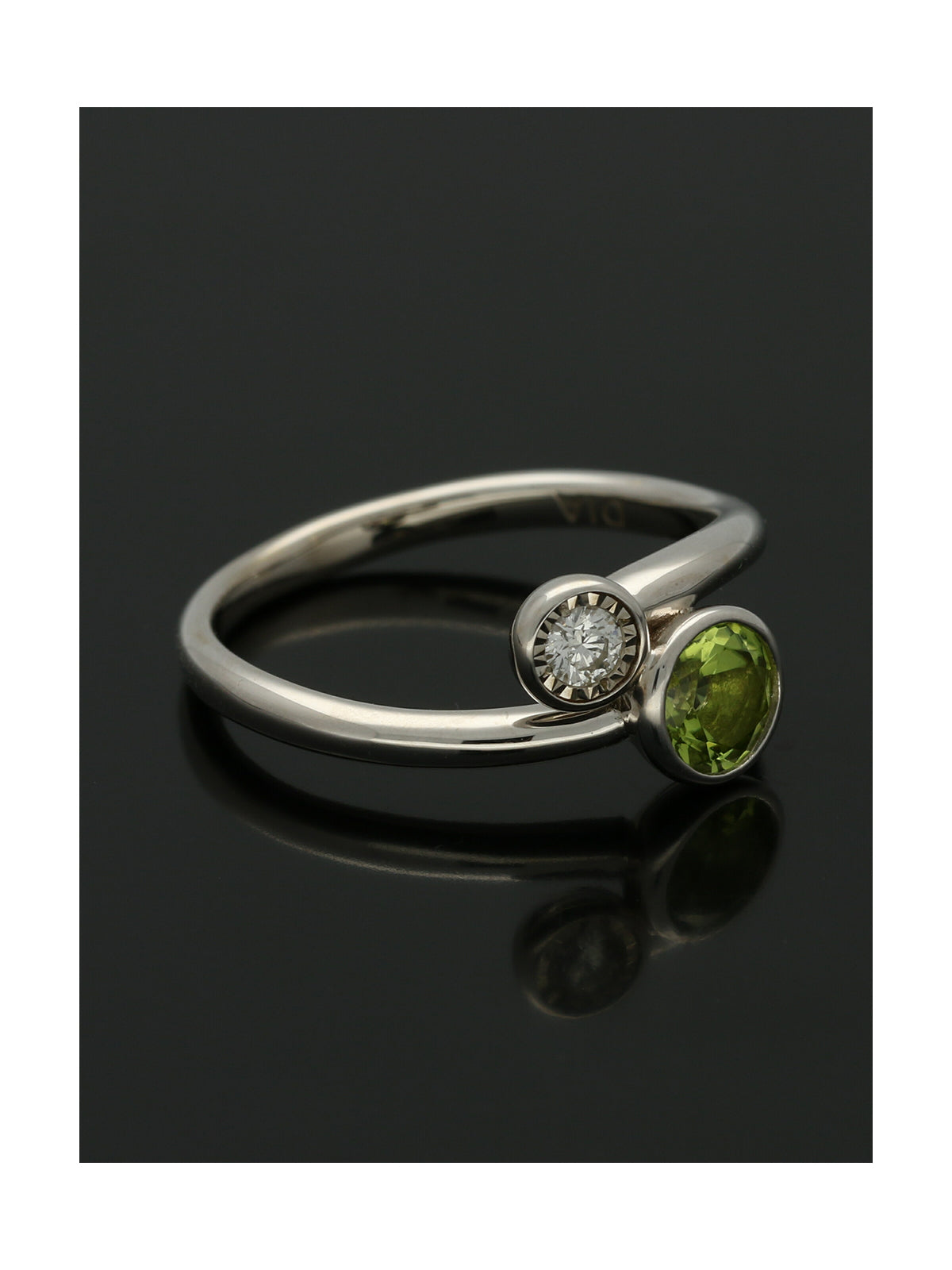Peridot & Diamond Dress Ring in 9ct White Gold