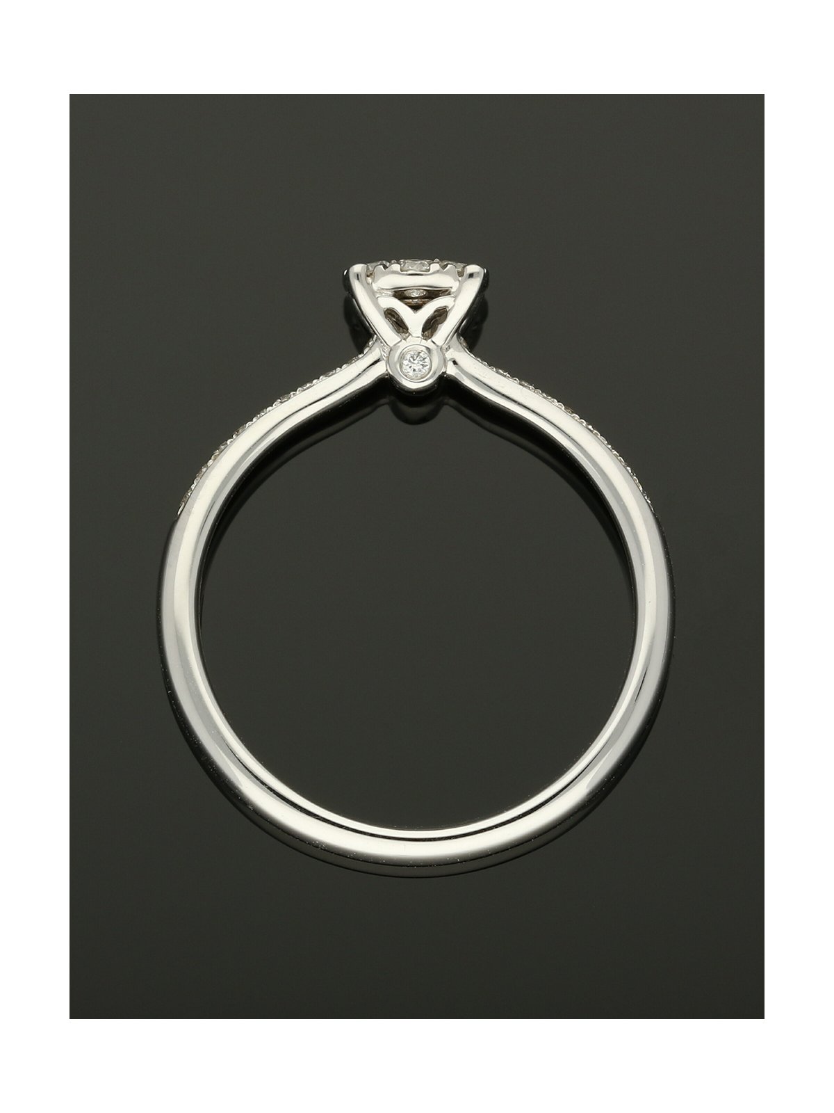 Diamond Cluster Ring 0.25ct Round Brilliant Cut in 18ct White Gold with Diamond Shoulders