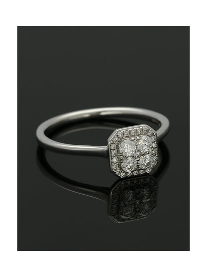 Diamond Cluster Ring 0.31ct Round Brilliant Cut in 18ct White Gold