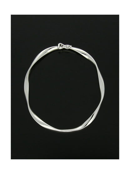 Twist Hinged Bangle in 9ct White Gold