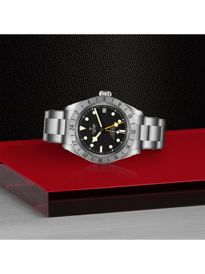 TUDOR Black Bay Pro Watch 39mm M79470-0001