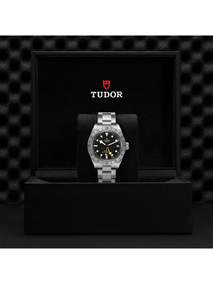 TUDOR Black Bay Pro Watch 39mm M79470-0001